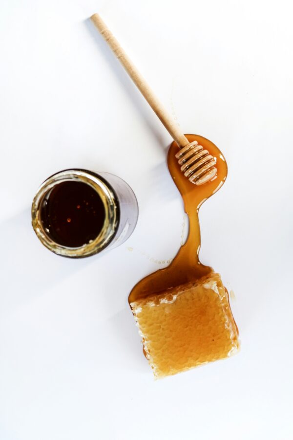 Oatmeal,  Aloe Vera & Texas Honey - Image 4